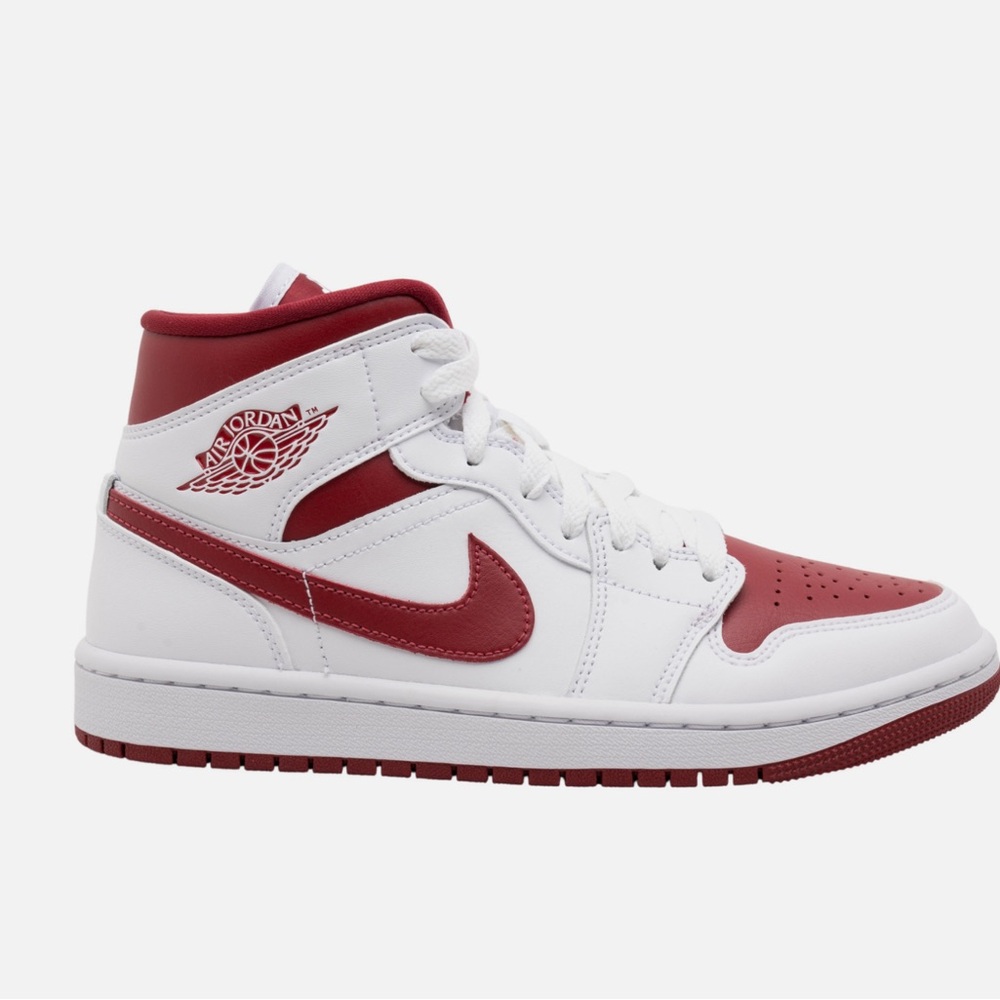Air Jordan New in Box White Burgundy Red MID Women 6.5 LOOK!!! - Picture 2 of 10
